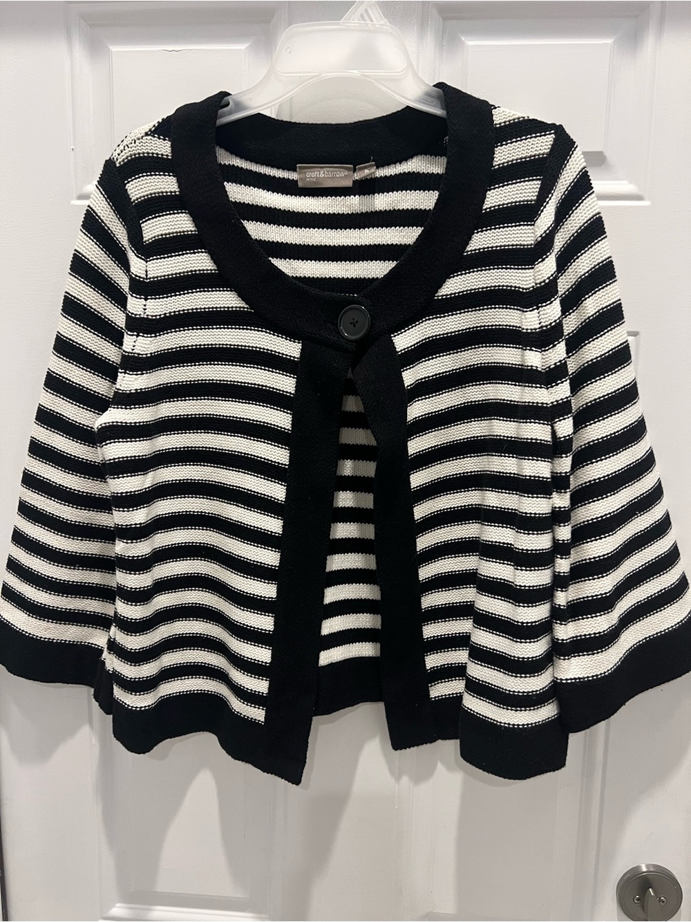 Croft & Barrow Women’s Striped Crew Neck Cardigan Sweater PL White/Black #881